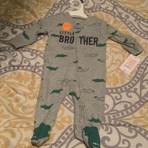 Carter’s alligator zippered bodysuit 3months NWT